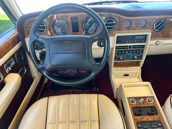 Used-1995-Rolls-Royce-Flying-Spur