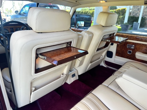 Used-1995-Rolls-Royce-Flying-Spur