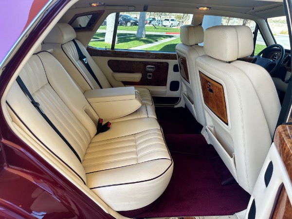 Used-1995-Rolls-Royce-Flying-Spur