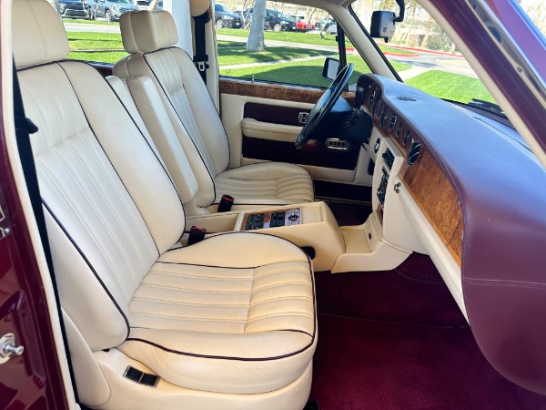 Used-1995-Rolls-Royce-Flying-Spur