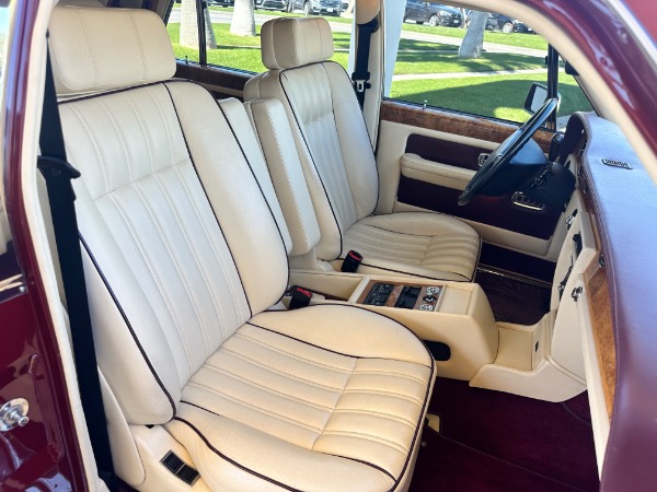 Used-1995-Rolls-Royce-Flying-Spur