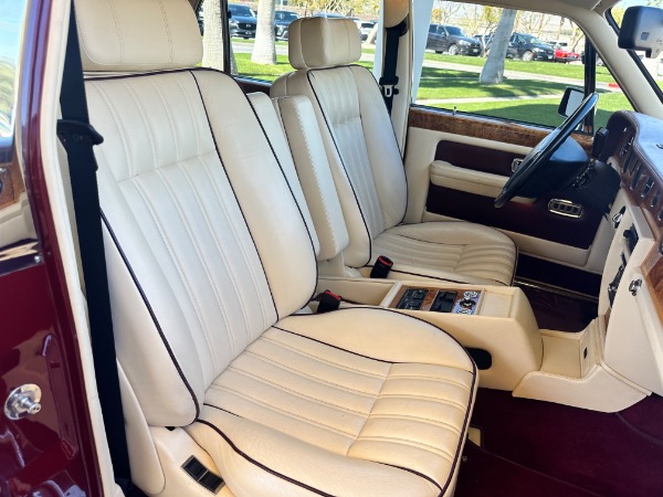 Used-1995-Rolls-Royce-Flying-Spur