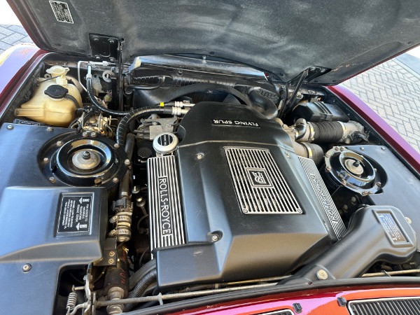 Used-1995-Rolls-Royce-Flying-Spur