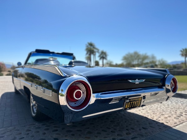 Used-1962-Ford-Thunderbird