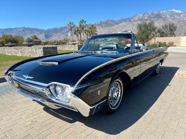 Used-1962-Ford-Thunderbird