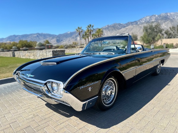 Used-1962-Ford-Thunderbird