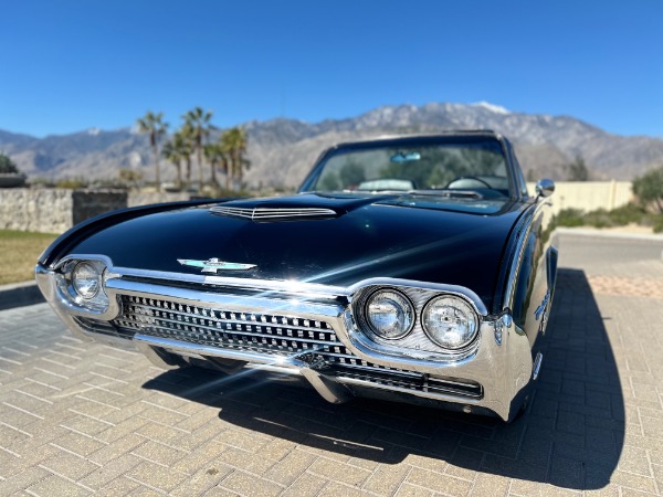 Used-1962-Ford-Thunderbird