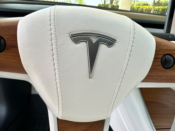 Used-2020-Tesla-Model-III