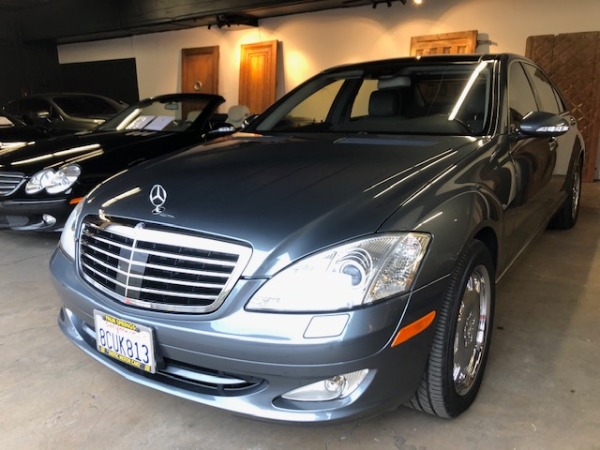 Used-2007-Mercedes-Benz-S-Class-S-550-4MATIC