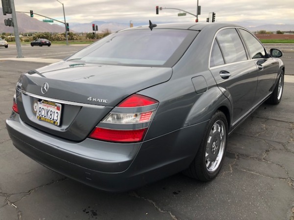 Used-2007-Mercedes-Benz-S-Class-S-550-4MATIC