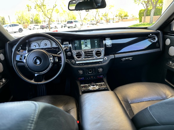 Used-2013-Rolls-Royce-Ghost