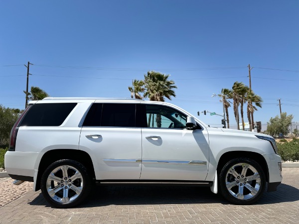 Used-2016-Cadillac-Escalade-Platinum