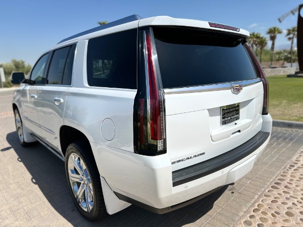 Used-2016-Cadillac-Escalade-Platinum