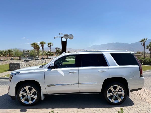 Used-2016-Cadillac-Escalade-Platinum