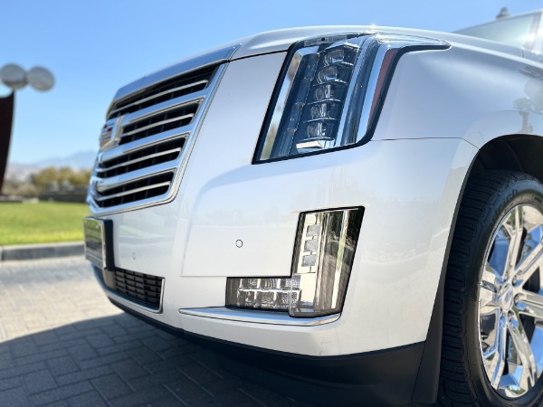 Used-2016-Cadillac-Escalade-Platinum