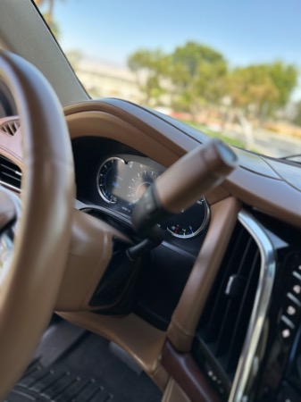 Used-2016-Cadillac-Escalade-Platinum