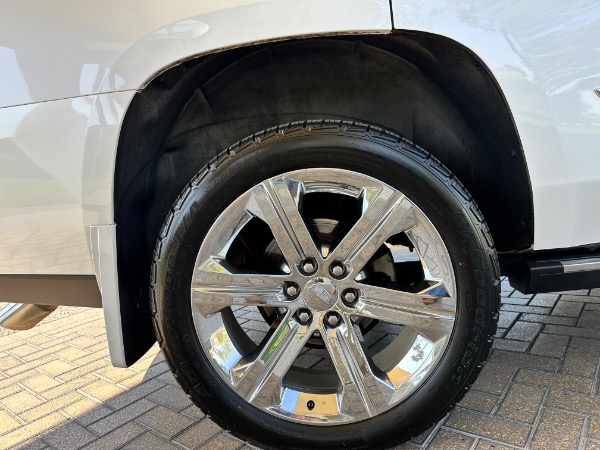 Used-2016-Cadillac-Escalade-Platinum
