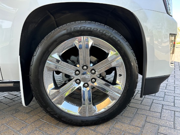Used-2016-Cadillac-Escalade-Platinum