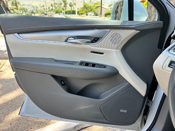 Used-2018-Cadillac-XT5-Luxury