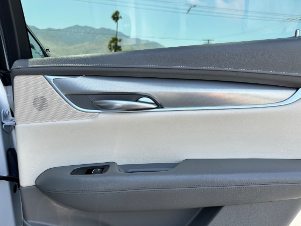 Used-2018-Cadillac-XT5-Luxury