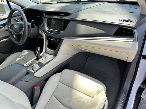 Used-2018-Cadillac-XT5-Luxury