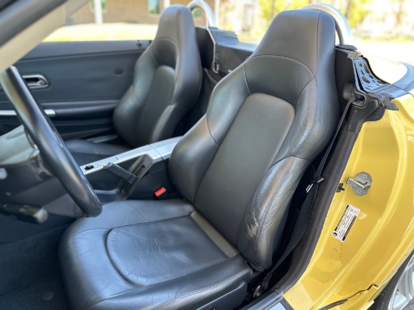 Used-2006-Chrysler-Crossfire-Limited