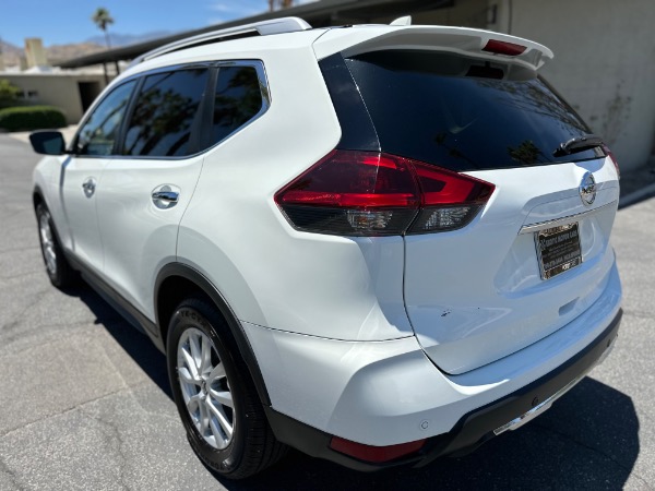 Used-2020-Nissan-Rogue-SV