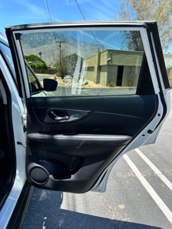 Used-2020-Nissan-Rogue-SV