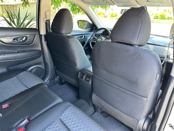 Used-2020-Nissan-Rogue-SV