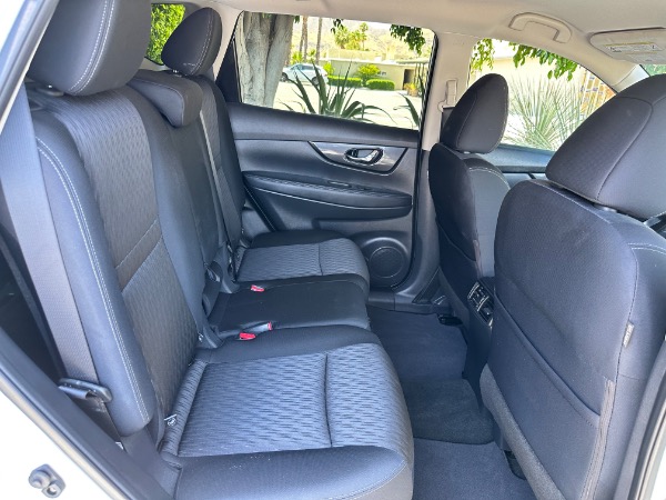 Used-2020-Nissan-Rogue-SV