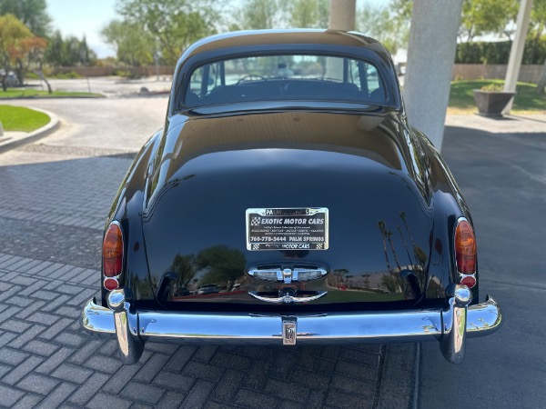 Used-1965-Rolls-Royce-Silver-Cloud-III