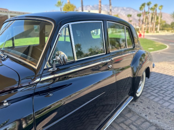 Used-1965-Rolls-Royce-Silver-Cloud-III