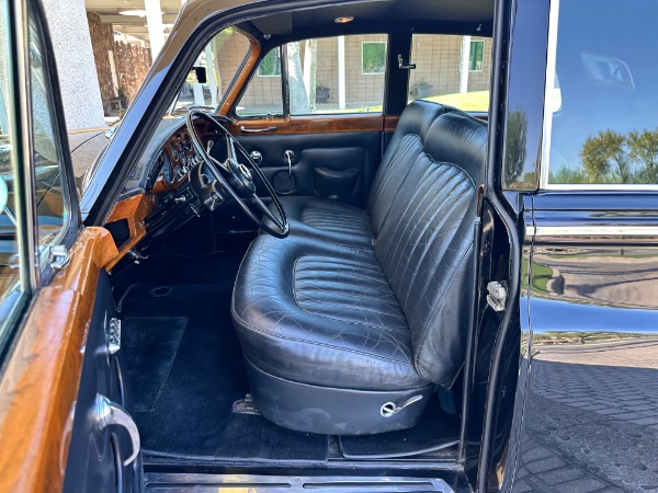 Used-1965-Rolls-Royce-Silver-Cloud-III
