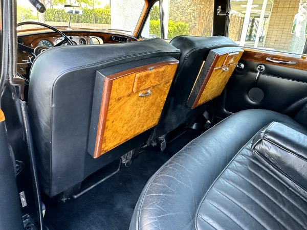 Used-1965-Rolls-Royce-Silver-Cloud-III