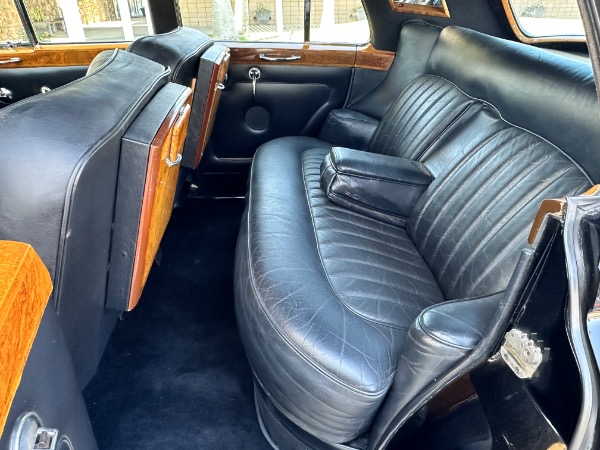 Used-1965-Rolls-Royce-Silver-Cloud-III