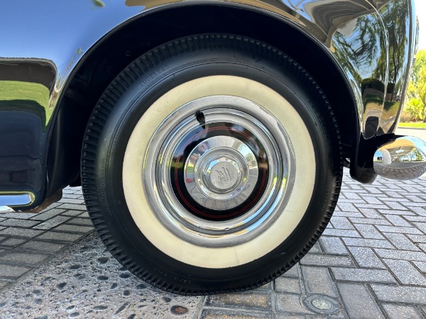 Used-1965-Rolls-Royce-Silver-Cloud-III