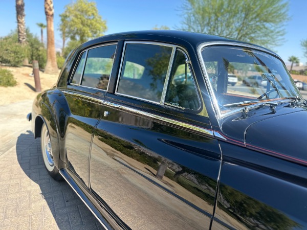 Used-1965-Rolls-Royce-Silver-Cloud-III