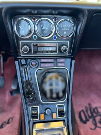 Used-1976-Alfa-Romeo-Spider