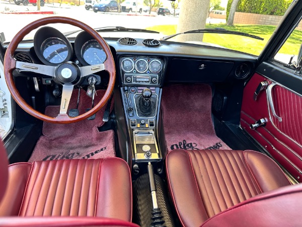 Used-1976-Alfa-Romeo-Spider