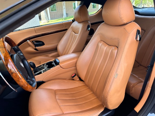 Used-2010-Maserati-GranTurismo-S-Automatic