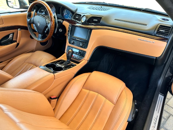 Used-2010-Maserati-GranTurismo-S-Automatic