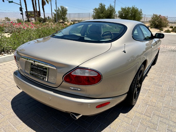 Used-2005-Jaguar-XK-Series-XK8