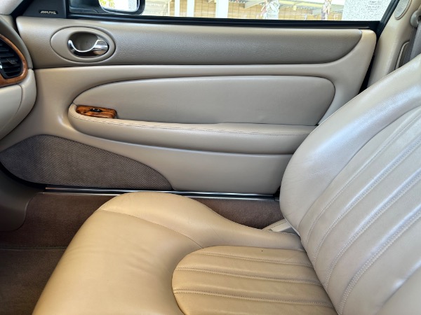Used-2005-Jaguar-XK-Series-XK8