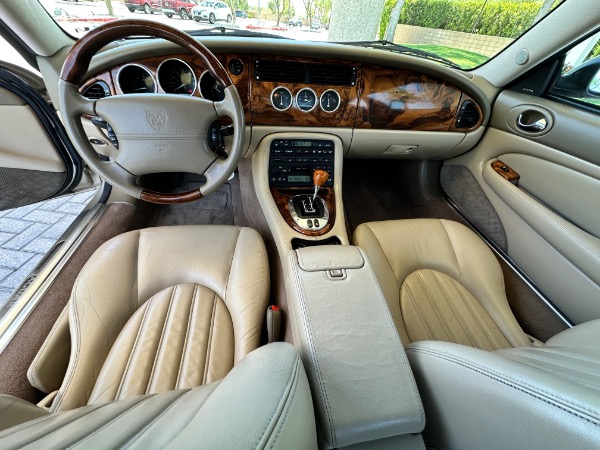 Used-2005-Jaguar-XK-Series-XK8