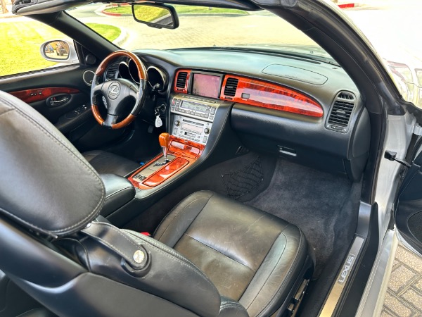 Used-2007-Lexus-SC-430