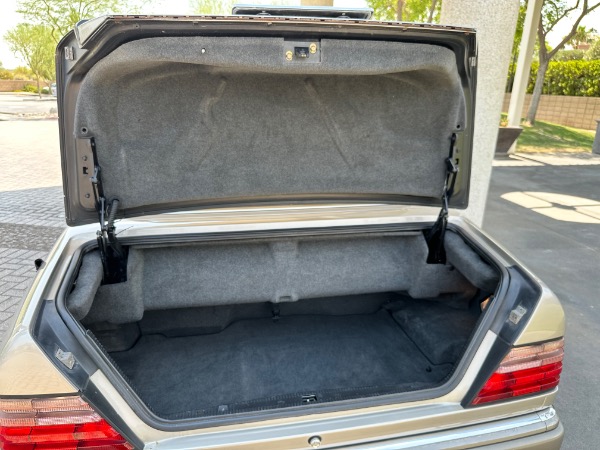 Used-1995-Mercedes-Benz-E-Class-E-320