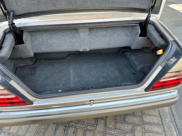 Used-1995-Mercedes-Benz-E-Class-E-320