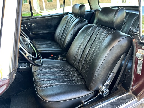 Used-1970-Mercedes-Benz-280SE
