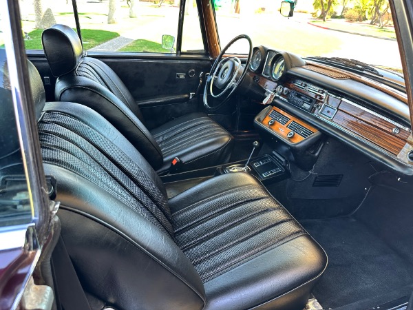 Used-1970-Mercedes-Benz-280SE