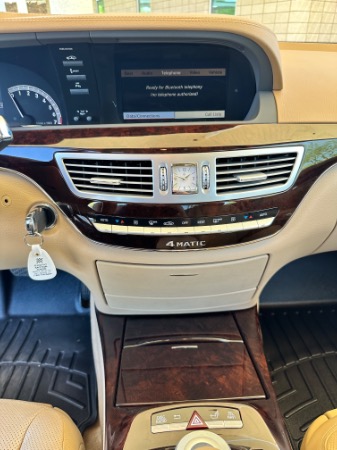 Used-2012-Mercedes-Benz-S-Class-S-550-4MATIC